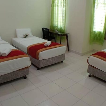 Anggerik Heights Homestay Bentong Extérieur photo